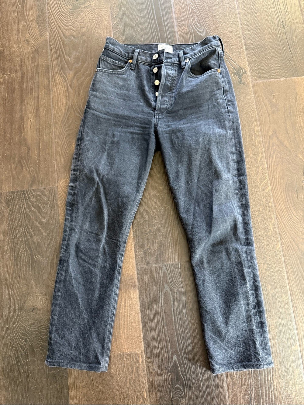Citizens Of Humanity Charlotte Button-Fly ankle Jeans in Washed Black